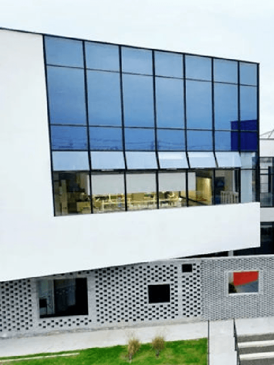 嘉宝莉案例背景图